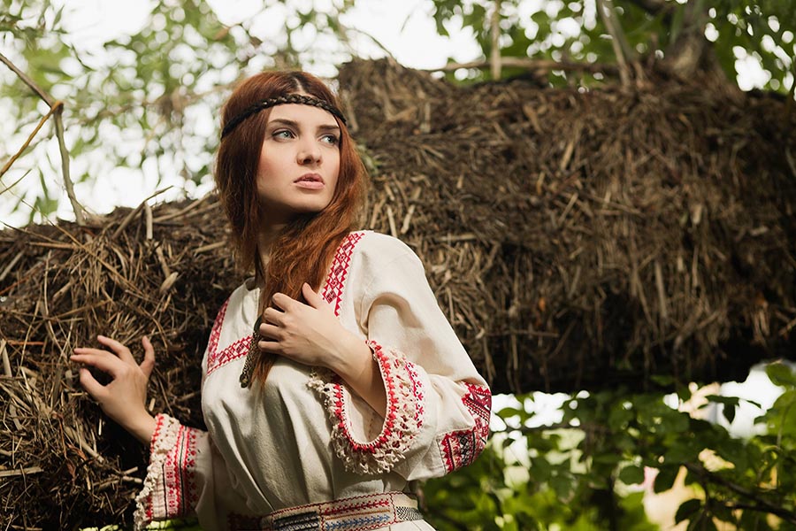 Women in Slavic costumes in Toronto