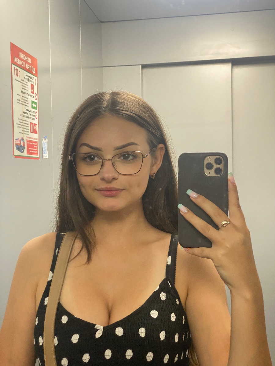 Sexy model Stacy in Toronto